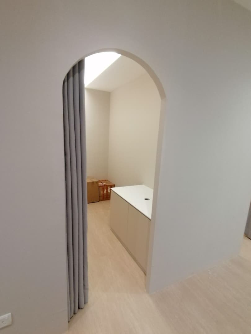 DOOR CURTAIN